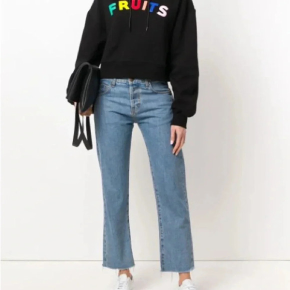 ETRE CECILE
Être Cécile Fruits Hooded Sweatshirt - Black - Picture 2 of 6